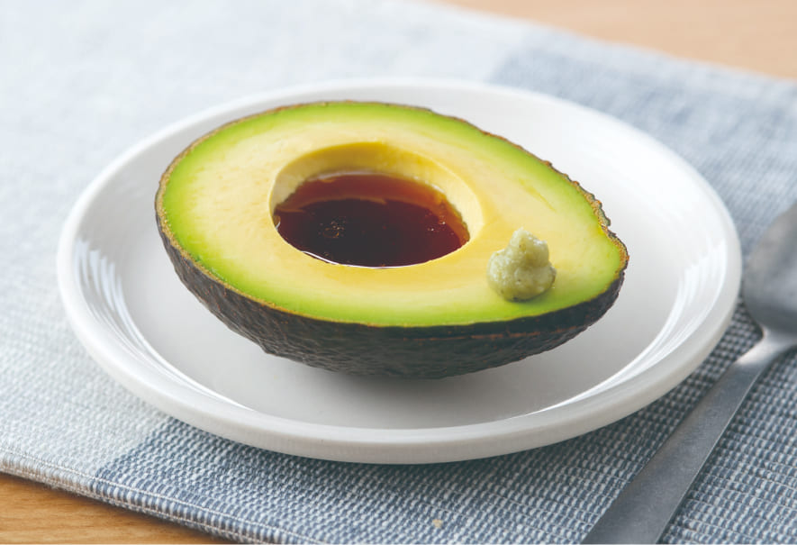 毎日でも食べたくなるお手軽さハーフカットした種のくぼみに調味料を入れるだけ